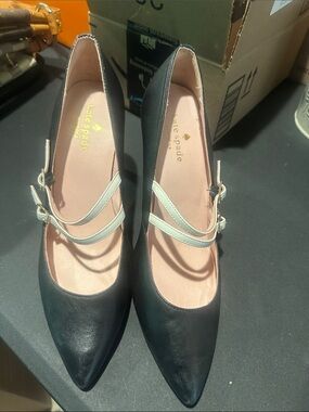 kate spade Black Pointed heels with Cream Straps